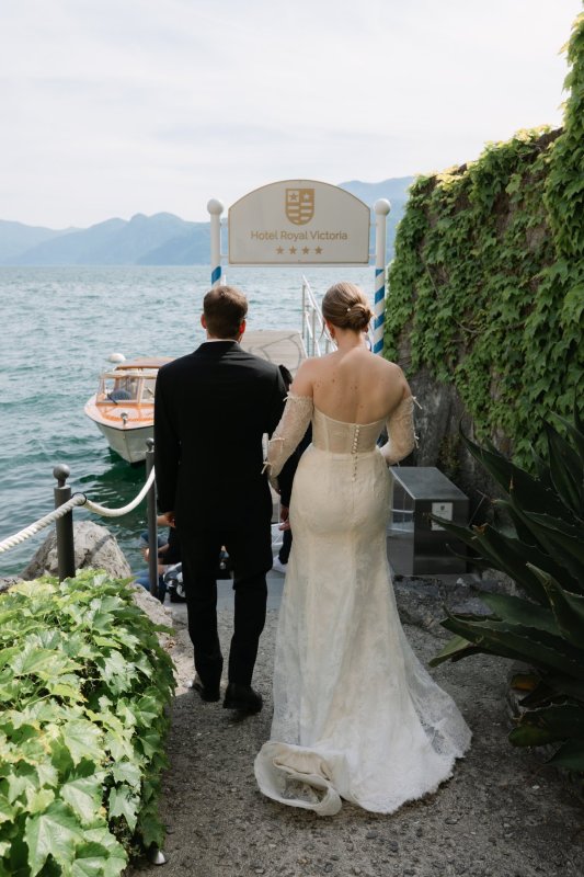 Real Bride wearing a romantic wedding dress by KWH Bridal, Karen Willis Holmes. Wedding Dresses Australia, Wedding dresses Sydney, Wedding Dresses Melbourne, Wedding dresses Brisbane